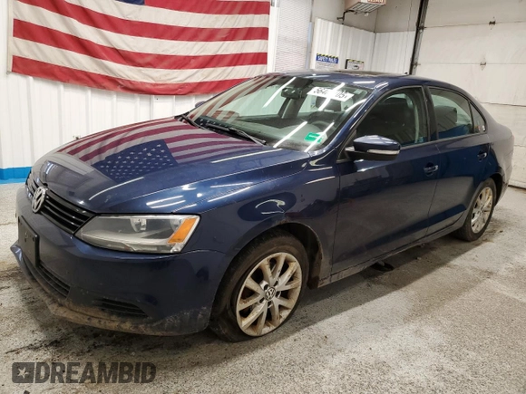 2012 Volkswagen Jetta SE z VIN 3VWDP7AJ5CM410644, wystawiony jako Copart lot #56464105 z przebiegiem 97 486 mil mil oraz Szkoda całkowita • Salvage title. Historia ofert i sprzedaży dostępna na DreamBid. Obrazek 1.
