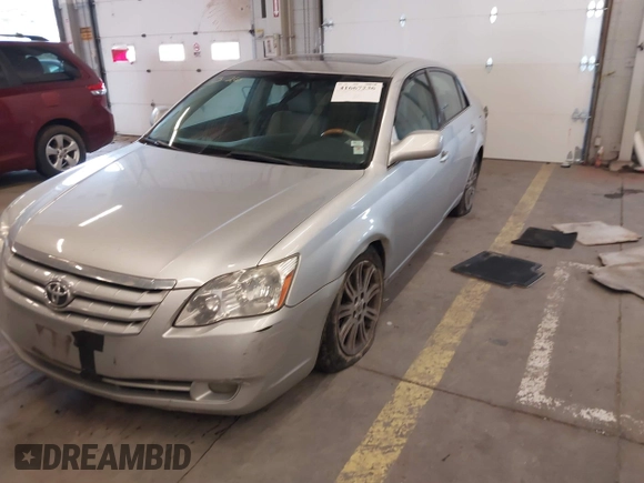 2005 Toyota Avalon XL with VIN 4T1BK36B15U060278, listed as a IAAI auction lot 41667236 with 167,535 mi miles and . Bid and sale history available at DreamBid. Image 17.