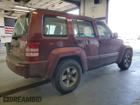 2008 Jeep Liberty Sport z VIN 1J8GN28K18W241486, wystawiony jako Copart lot #55832105 z przebiegiem 211 887 mil mil oraz Szkoda całkowita • Salvage title. Historia ofert i sprzedaży dostępna na DreamBid. Obrazek 3.