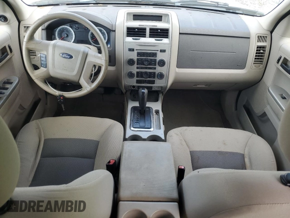 2008 Ford Escape XLT z VIN 1FMCU93148KC65770, wystawiony jako Copart lot #58377915 z przebiegiem 160 856 mil mil oraz Szkoda całkowita • Salvage title. Historia ofert i sprzedaży dostępna na DreamBid. Obrazek 8.