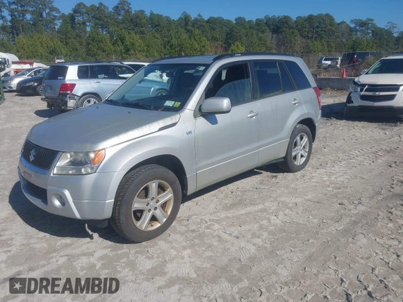 2007 Suzuki Grand Vitara Luxury z VIN JS3TD947074204900, wystawiony jako IAAI lot #41488003 z przebiegiem 187 502 mil mil oraz . Historia ofert i sprzedaży dostępna na DreamBid. Obrazek 2.