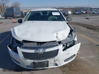 2013 Chevrolet Cruze LS with VIN 1G1PA5SH6D7313782, listed as a IAAI auction lot 41806417 with 104,373 mi miles. Bid and sale history available at carsss.com. Image 12.