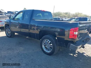 2008 Chevrolet Silverado 1500 LT w/1LT with VIN 2GCEC19JX81125294, listed as a IAAI auction lot 41739837 with 123,689 mi miles. Bid and sale history available at carsss.com. Image 3.
