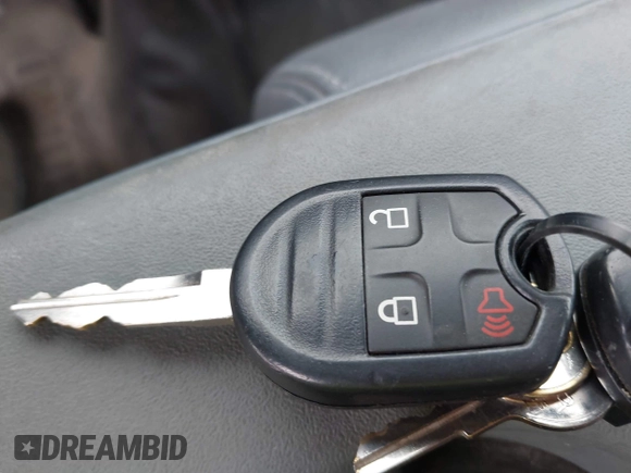 2013 Ford F-250 XL с VIN 1FT7W2B68DEA04719, выставлен на аукционе IAAI как лот 42484806 с пробегом 31 066 миль миль и . История ставок и продаж доступна на DreamBid. Изображение 11.