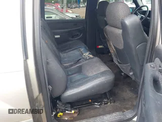 2002 Chevrolet Avalanche with VIN 3GNEC13T82G116769, listed as a IAAI auction lot 42143494 with 1,753,061 mi miles and . Bid and sale history available at DreamBid. Image 8.