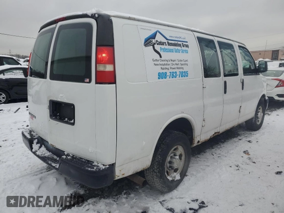2008 Chevrolet Express Cargo Van with VIN 1GCGG25C181170897, listed as a Copart auction lot 87027134 with 200,590 mi miles and Salvage Title. Bid and sale history available at carsss.com. Image 3.