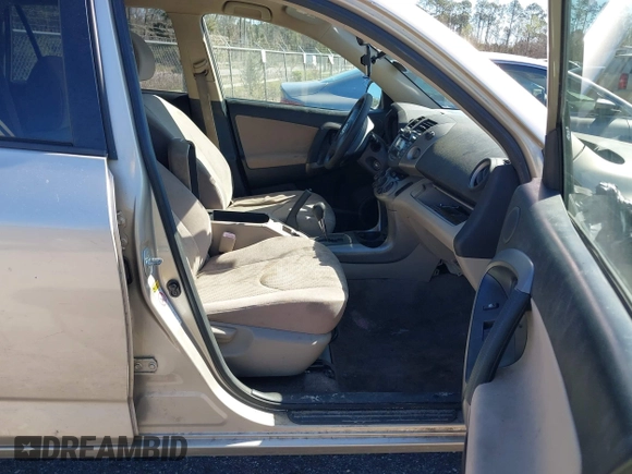 2007 Toyota RAV4 with VIN JTMZD33V475074183, listed as a IAAI auction lot 41736283 with 289,453 mi miles. Bid and sale history available at carsss.com. Image 5.
