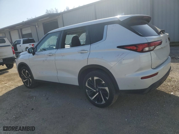 2022 Mitsubishi Outlander ES with VIN JA4J3TA82NZ063633, listed as a Copart auction lot 47738845 with 50,523 mi miles and Salvage Title. Bid and sale history available at carsss.com. Image 2.