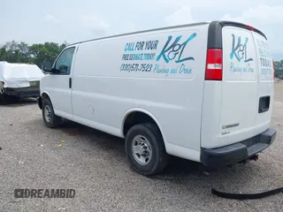 2020 Chevrolet Express Cargo with VIN 1GCWGAFGXL1232667, listed as a IAAI auction lot 42682111 with 90,751 mi miles and . Bid and sale history available at DreamBid. Image 3.
