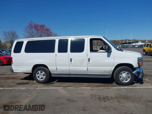2013 Ford Econoline Passenger XL with VIN 1FBSS3BL0DDB34697, listed as a IAAI auction lot 42056699 with 180,788 mi miles. Bid and sale history available at carsss.com. Image 13.