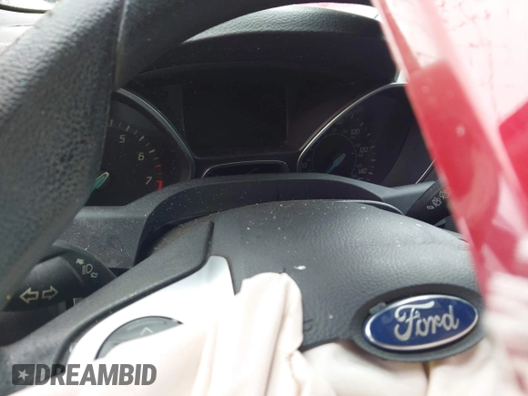 2013 Ford Escape SE with VIN 1FMCU9GX1DUD17613, listed as a IAAI auction lot 42176406 with Not provided miles and . Bid and sale history available at DreamBid. Image 7.