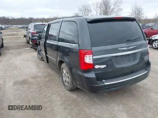 2011 Chrysler Town & Country Touring with VIN 2A4RR5DG0BR781302, listed as a IAAI auction lot 42049909 with 1 mi miles. Bid and sale history available at carsss.com. Image 3.
