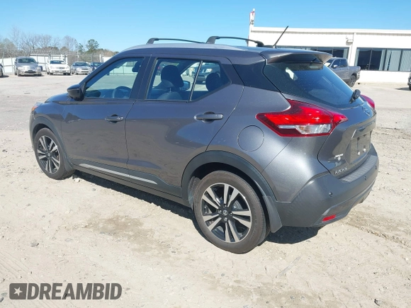 2020 Nissan Kicks SR with VIN 3N1CP5DV7LL514840, listed as a IAAI auction lot 41818362 with 77,891 mi miles. Bid and sale history available at carsss.com. Image 3.