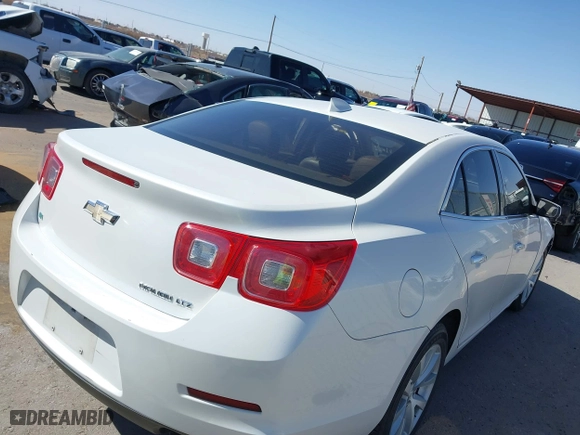 2015 Chevrolet Malibu LTZ with VIN 1G11F5SL5FU148839, listed as a IAAI auction lot 41692961 with 282,375 mi miles. Bid and sale history available at carsss.com. Image 13.