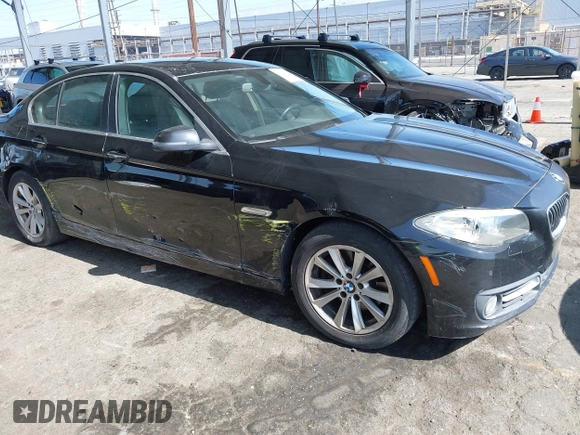 2015 BMW 5 Series 528i с VIN WBA5A5C5XFD514508, выставлен на аукционе IAAI как лот 42666728 с пробегом 122 581 миль миль и . История ставок и продаж доступна на DreamBid. Изображение 1.