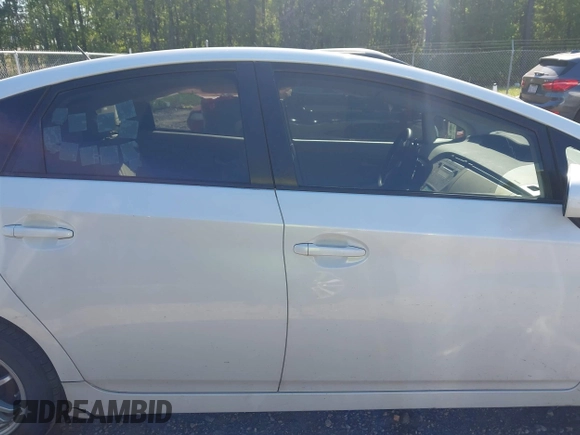 2011 Toyota Prius I with VIN JTDKN3DU6B1450449, listed as a IAAI auction lot 41983701 with 220,041 mi miles and . Bid and sale history available at DreamBid. Image 14.