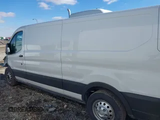 2021 Ford Transit Cargo с VIN 1FTBW2YG6MKA34989, выставлен на аукционе IAAI как лот 41698130 с пробегом 57 960 миль миль и . История ставок и продаж доступна на DreamBid. Изображение 14.
