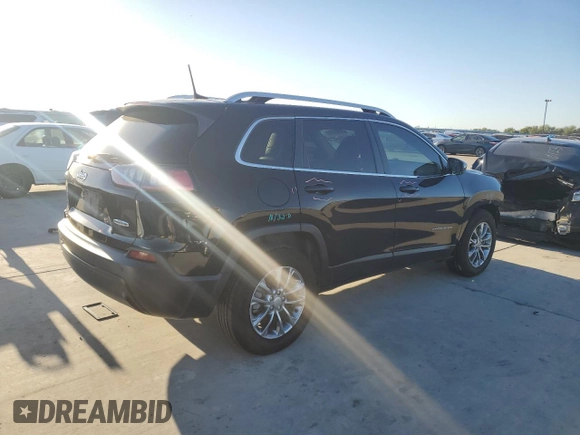 2021 Jeep Cherokee Latitude Plus z VIN 1C4PJLLB7MD103585, wystawiony jako Copart lot #79687204 z przebiegiem 151 286 mil mil oraz Szkoda całkowita • Salvage title. Historia ofert i sprzedaży dostępna na DreamBid. Obrazek 3.