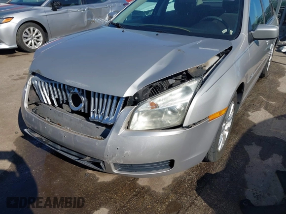2008 Mercury Milan z VIN 3MEHM07Z58R633485, wystawiony jako IAAI lot #41764314 z przebiegiem 60 842 mil mil oraz . Historia ofert i sprzedaży dostępna na DreamBid. Obrazek 6.