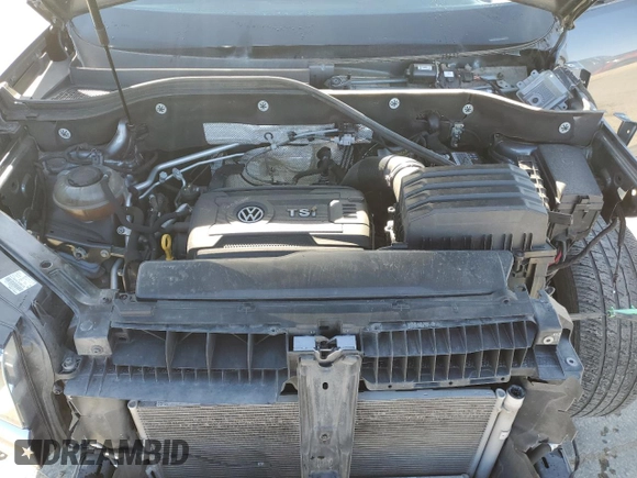 2018 Volkswagen Atlas SE z VIN 1V2CP2CA2JC596042, wystawiony jako Copart lot #49864425 z przebiegiem 87 859 mil mil oraz Szkoda całkowita • Salvage title. Historia ofert i sprzedaży dostępna na DreamBid. Obrazek 13.