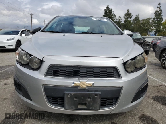 2013 Chevrolet Sonic LT with VIN 1G1JC6SH2D4101503, listed as a Copart auction lot 48830475 with 182,744 mi miles and Clean Title. Bid and sale history available at carsss.com. Image 5.