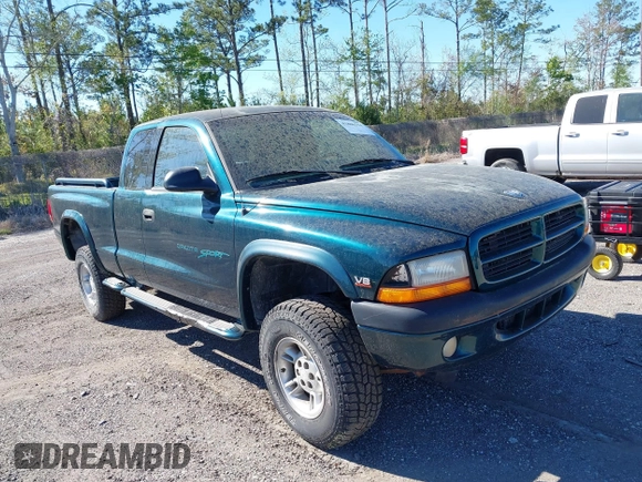 1998 Dodge Dakota SLT with VIN 1B7GG22Y0WS524464, listed as a IAAI auction lot 41806151 with 185,380 mi miles. Bid and sale history available at carsss.com. Image 1.
