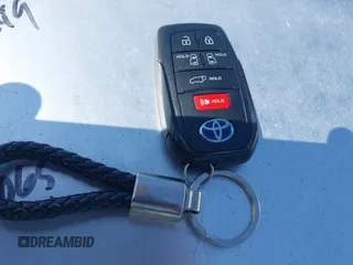 2021 Toyota Sienna XLE с VIN 5TDJRKEC8MS032240, выставлен на аукционе IAAI как лот 42335055 с пробегом 42 265 миль миль и . История ставок и продаж доступна на DreamBid. Изображение 11.