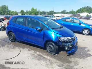 2020 Honda Fit LX z VIN 3HGGK5H43LM703494, wystawiony jako IAAI lot #42308518 z przebiegiem 67 452 mil mil oraz . Historia ofert i sprzedaży dostępna na DreamBid. Obrazek 1.
