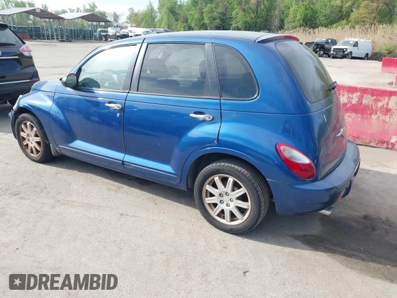 2009 Chrysler PT Cruiser Touring with VIN 3A8FY58939T607540, listed as a IAAI auction lot 42099370 with 186,427 mi miles. Bid and sale history available at carsss.com. Image 3.