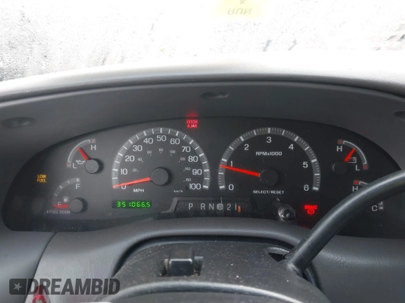 1999 Ford F-150 z VIN 1FTRX17WXXNA90516, wystawiony jako IAAI lot #41787426 z przebiegiem 354 066 mil mil oraz . Historia ofert i sprzedaży dostępna na DreamBid. Obrazek 7.