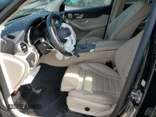 2021 Mercedes-Benz GLC 300 with VIN W1N0G8EB5MF977215, listed as a Copart auction lot 56537625 with Not provided miles and Salvage title. Bid and sale history available at DreamBid. Image 7.