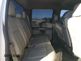 2018 Ford Super Duty F-250 SRW XL with VIN 1FT7W2B68JEB39324, listed as a Copart auction lot 45451375 with 268,879 mi miles and Salvage Title. Bid and sale history available at carsss.com. Image 10.