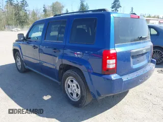 2009 Jeep Patriot Sport with VIN 1J4FT28B29D167558, listed as a IAAI auction lot 42035618 with 166,854 mi miles. Bid and sale history available at carsss.com. Image 3.