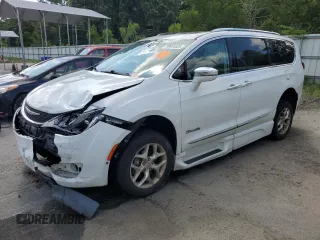 2017 Chrysler Pacifica Limited с VIN 2C4RC1GGXHR514804, выставлен на аукционе Copart как лот 60589675 с пробегом 80 042 миль миль и Списание • Salvage title. История ставок и продаж доступна на DreamBid. Изображение 1.