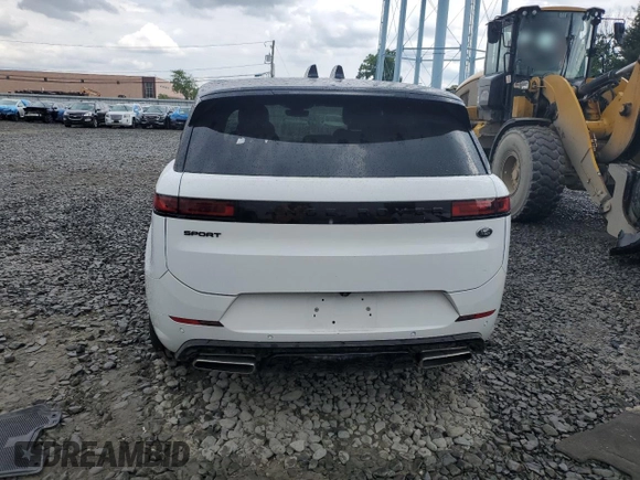 2023 Land Rover Range Rover with VIN NJ1567E, listed as a Copart auction lot 56299664 with 5,538 mi miles and Salvage Title. Bid and sale history available at DreamBid. Image 6.