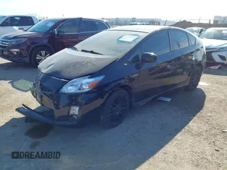 2010 Toyota Prius II with VIN JTDKN3DU1A0078846, listed as a IAAI auction lot 41303929 with 174,546 mi miles. Bid and sale history available at carsss.com. Image 2.