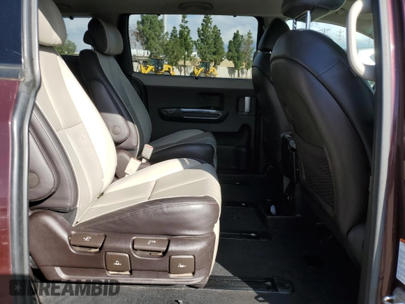 2015 Kia Sedona SX-L with VIN KNDME5C10F6037740, listed as a Copart auction lot 51162595 with 128,111 mi miles and Salvage Title. Bid and sale history available at DreamBid. Image 11.