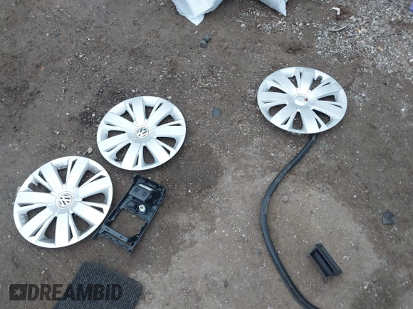 2012 Volkswagen Jetta SE с VIN 3VWDP7AJ9CM332014, выставлен на аукционе IAAI как лот 41527054 с пробегом 153 030 миль миль и . История ставок и продаж доступна на DreamBid. Изображение 11.