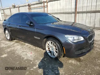 2015 BMW 7 Series 740i с VIN WBAYA6C59FD827049, выставлен на аукционе Copart как лот 43316645 с пробегом 97 677 миль миль и Списание • Salvage title. История ставок и продаж доступна на DreamBid. Изображение 4.