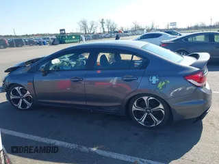 2015 Honda Civic Sedan Si with VIN 2HGFB6E50FH703745, listed as a IAAI auction lot 41910964 with 121,107 mi miles. Bid and sale history available at carsss.com. Image 14.