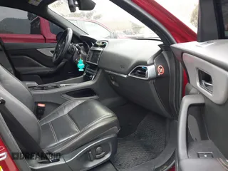 2017 Jaguar F-Pace 35t Prestige с VIN SADCK2BV3HA078231, выставлен на аукционе IAAI как лот 42101243 с пробегом 128 533 миль миль и . История ставок и продаж доступна на DreamBid. Изображение 5.