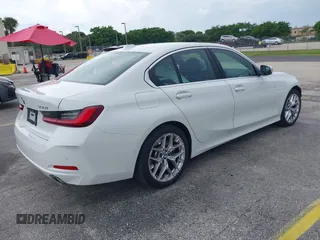 2025 BMW 3 Series 330i with VIN 3MW69CW00S8F10279, listed as a IAAI auction lot 42449705 with 8,908 mi miles and . Bid and sale history available at DreamBid. Image 4.