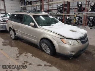 2009 Subaru Outback Ltd with VIN 4S4BP66C197325720, listed as a IAAI auction lot 41597320 with 157,653 mi miles. Bid and sale history available at carsss.com. Image 1.