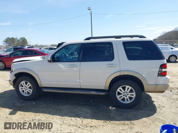 2010 Ford Explorer Eddie Bauer with VIN 1FMEU6EE5AUB13286, listed as a IAAI auction lot 41737633 with 207,341 mi miles. Bid and sale history available at carsss.com. Image 14.