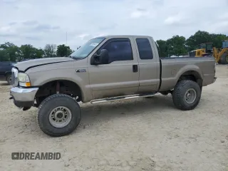 2002 Ford F-250 XL with VIN 1FTNX21L22EB34116, listed as a Copart auction lot 59300445 with 123,233 mi miles and Salvage title. Bid and sale history available at DreamBid. Image 1.