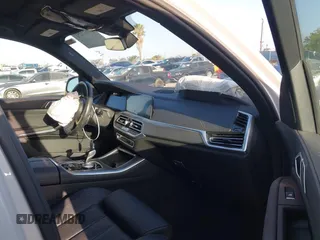 2022 BMW X5 sDrive40i with VIN 5UXCR4C0XN9N25946, listed as a IAAI auction lot 41957291 with 34,286 mi miles. Bid and sale history available at carsss.com. Image 5.