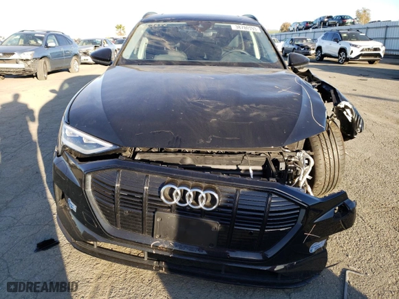 2021 Audi e-tron Premium with VIN WA1AAAGE8MB037438, listed as a Copart auction lot 38780393 with 24,123 mi miles. Bid and sale history available at carsss.com. Image 5.