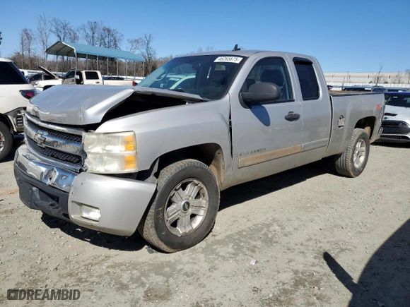 2007 Chevrolet Silverado 1500 LT w/1LT with VIN 2GCEK19J471627526, listed as a Copart auction lot 46265675 with 373,208 mi miles and Salvage Title. Bid and sale history available at carsss.com. Image 1.
