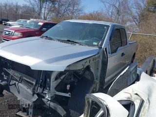2016 Ford F-150 XLT with VIN 1FTFX1EFXGFA83792, listed as a IAAI auction lot 41034017 with 166,995 mi miles. Bid and sale history available at carsss.com. Image 18.