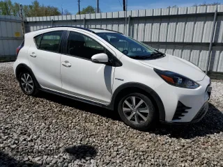 2018 Toyota Prius One with VIN JTDKDTB34J1615524, listed as a Copart auction lot 52917145 with 80,839 mi miles and Clean Title. Bid and sale history available at DreamBid. Image 4.